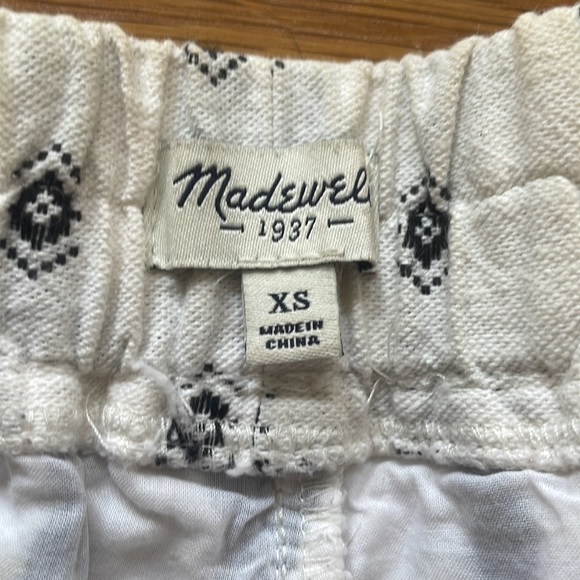 Madewell Linen Boxer Style Printed Shorts - Picture 8 of 8
